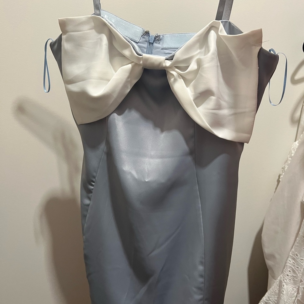 Elegant Blue Dress with Cream Bow